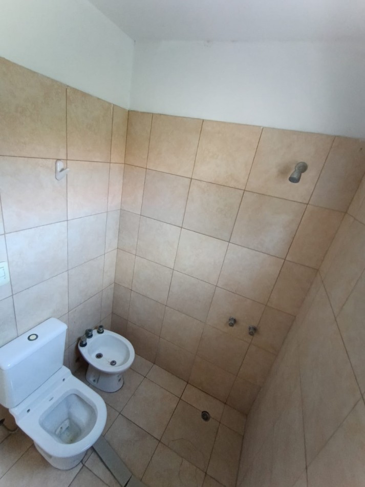  ALQUILER - PH 2AMBIENTES PLANTA ALTA CON PATIO