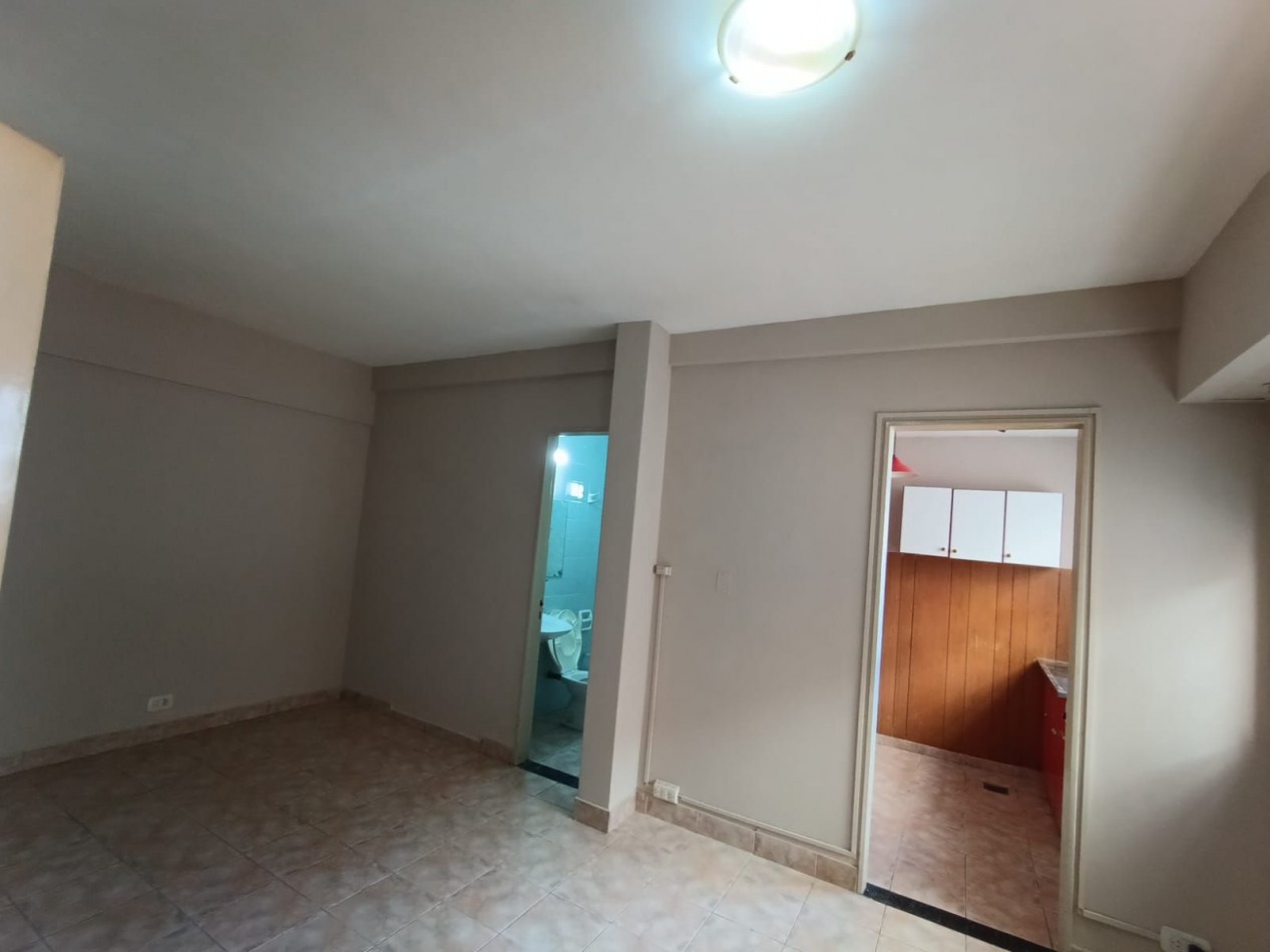 MONOAMBIENTE APTO OFICINA O VIVIENDA