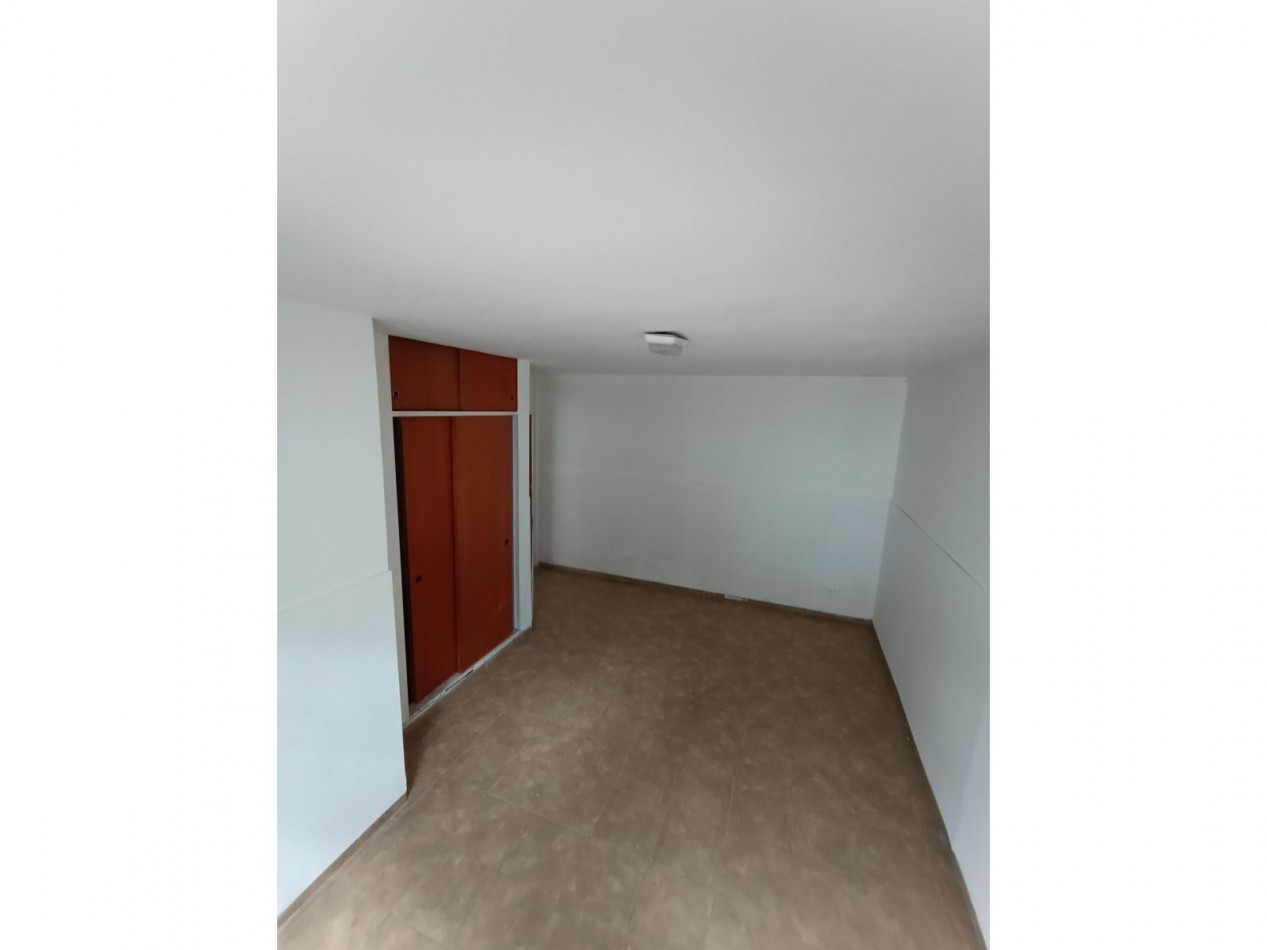 ALQUILER PH 2 AMB AMPLIO CON PATIO