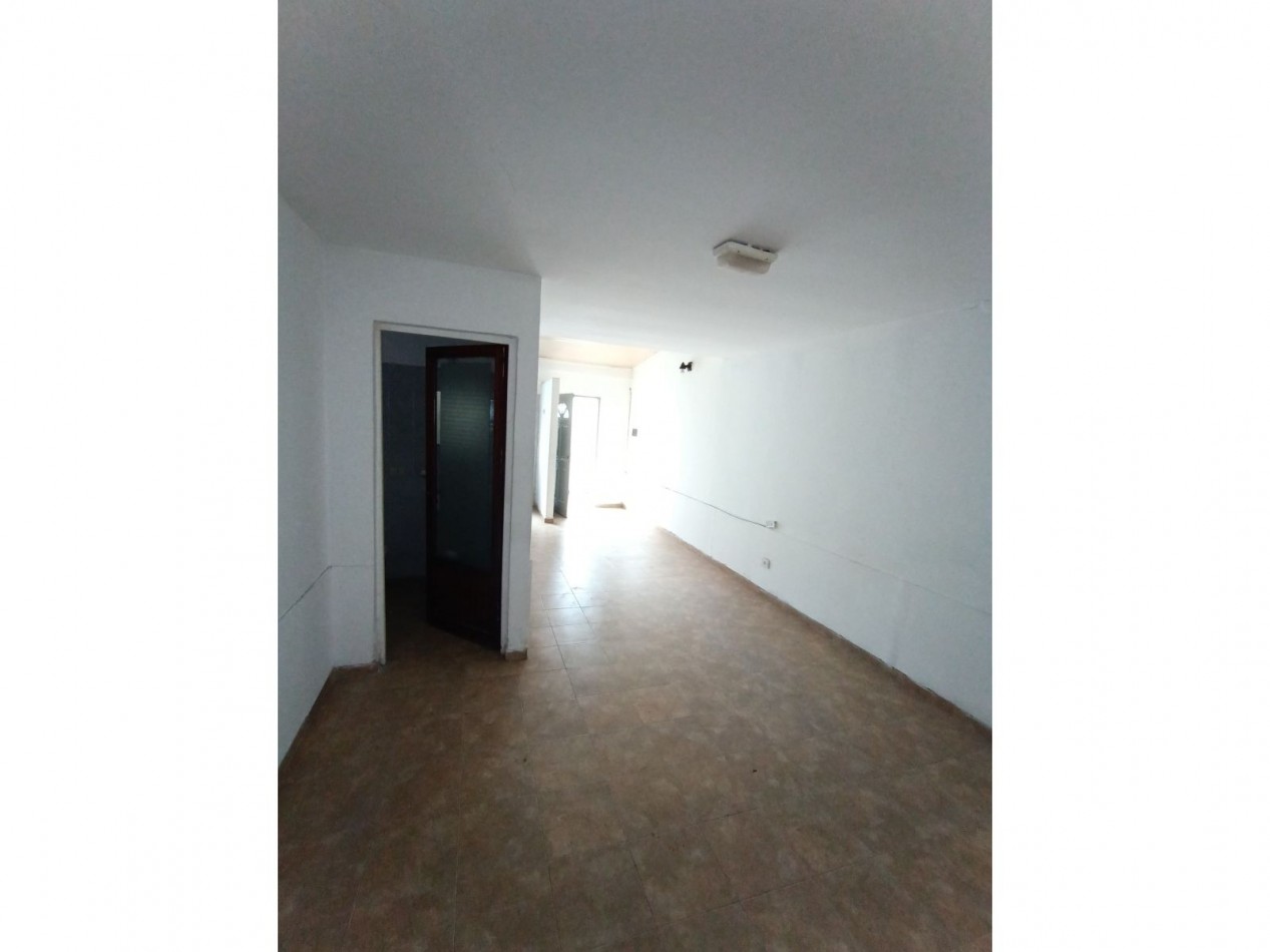 ALQUILER PH 2 AMB AMPLIO CON PATIO