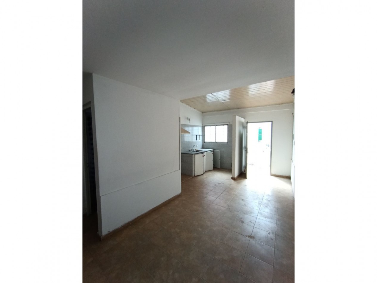 ALQUILER PH 2 AMB AMPLIO CON PATIO