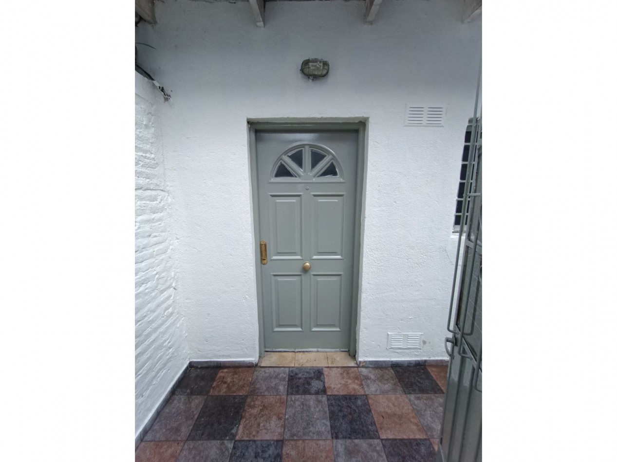 ALQUILER PH 2 AMB AMPLIO CON PATIO