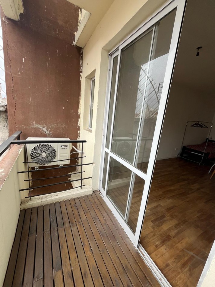 MONOAMBIENTE A ESTRENAR EN LANUSITA - APTO PROFESIONAL- cochera cubierta!