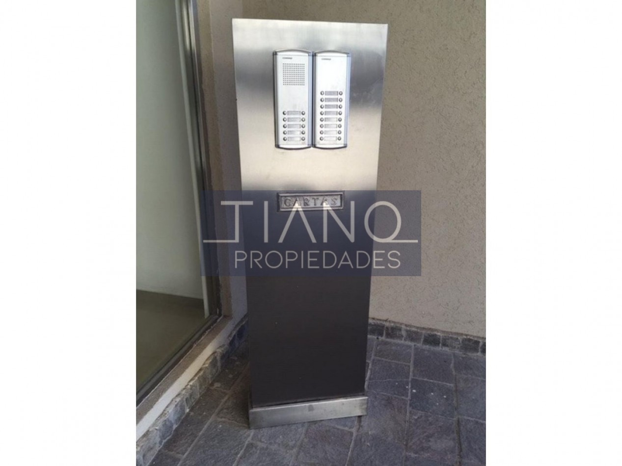 Departamento 2 Amb Con Cochera en Lanusita 