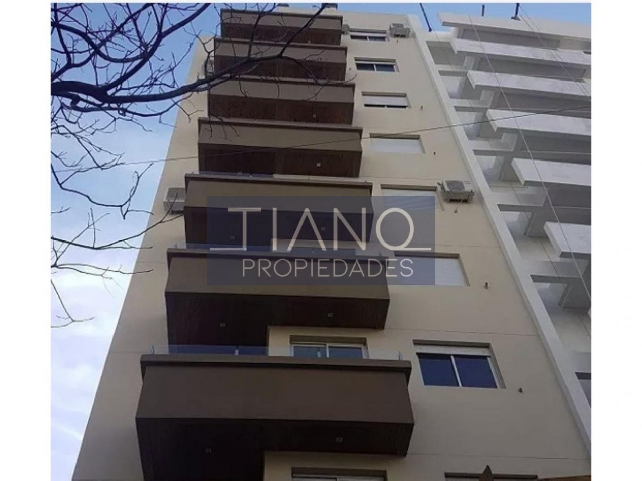 Departamento 2 Amb Con Cochera en Lanusita 