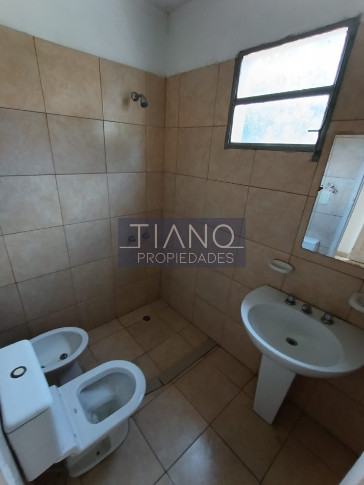  ALQUILER - PH 2AMBIENTES PLANTA ALTA CON PATIO