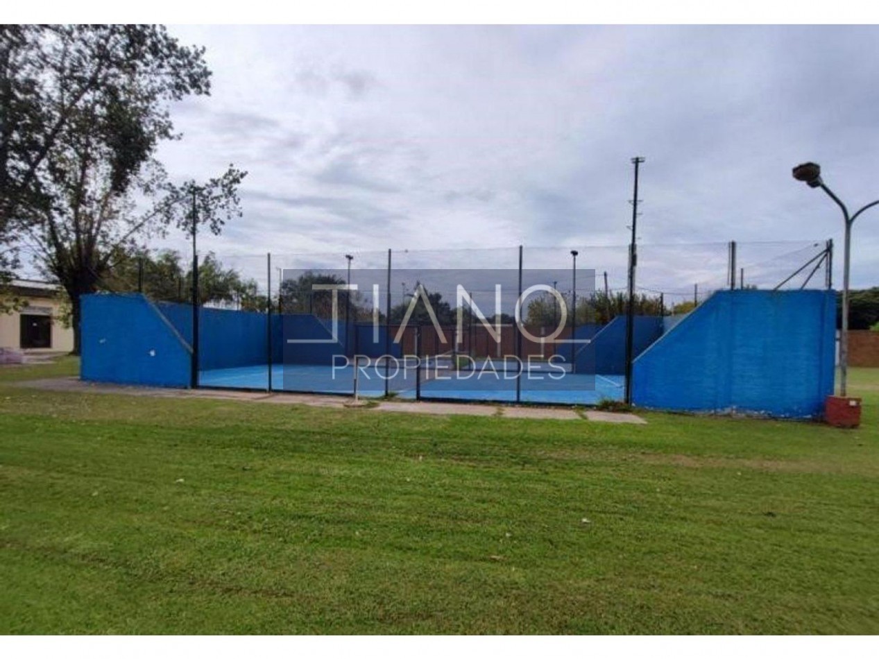 VENTA CASA 4 AMB JARDIN - CLUB PRIVADO EN MONTE GRANDE