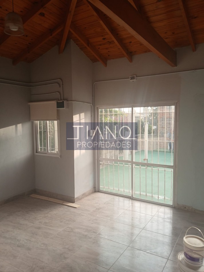 MONOAMBIENTE CON AMPLIA TERRAZA