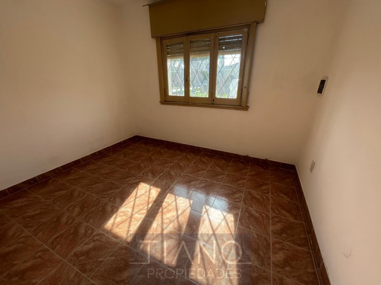 3 AMBIENTES AMPLIOS CON RECEPCION - APTO PROFESIONAL/COMERCIAL