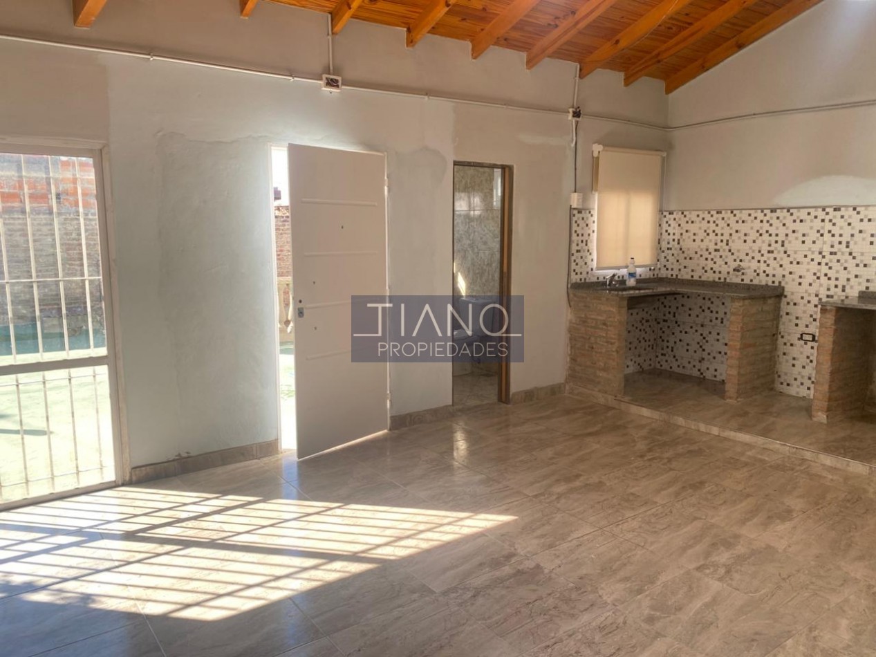 MONOAMBIENTE CON AMPLIA TERRAZA