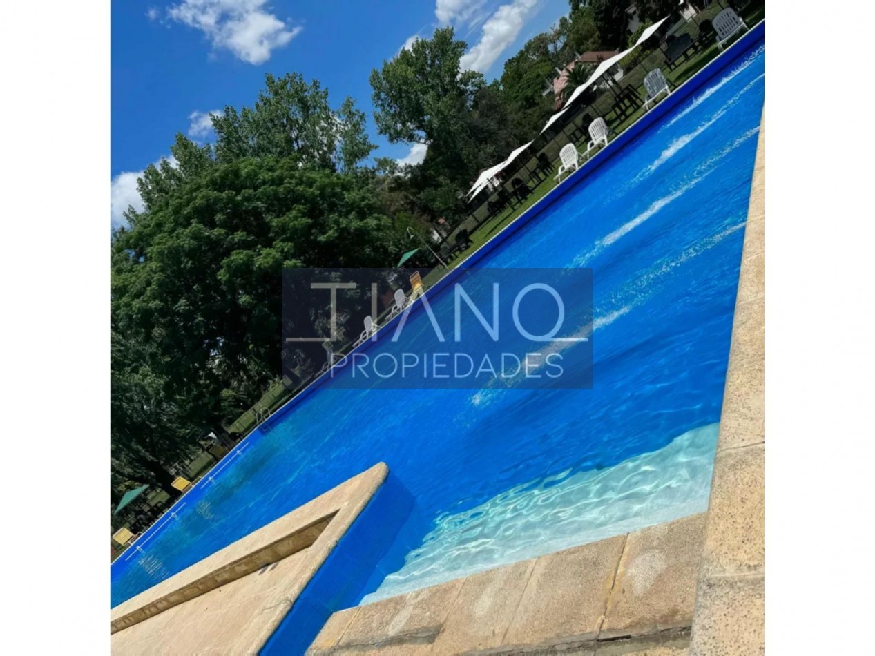 VENTA CASA 4 AMB JARDIN - CLUB PRIVADO EN MONTE GRANDE