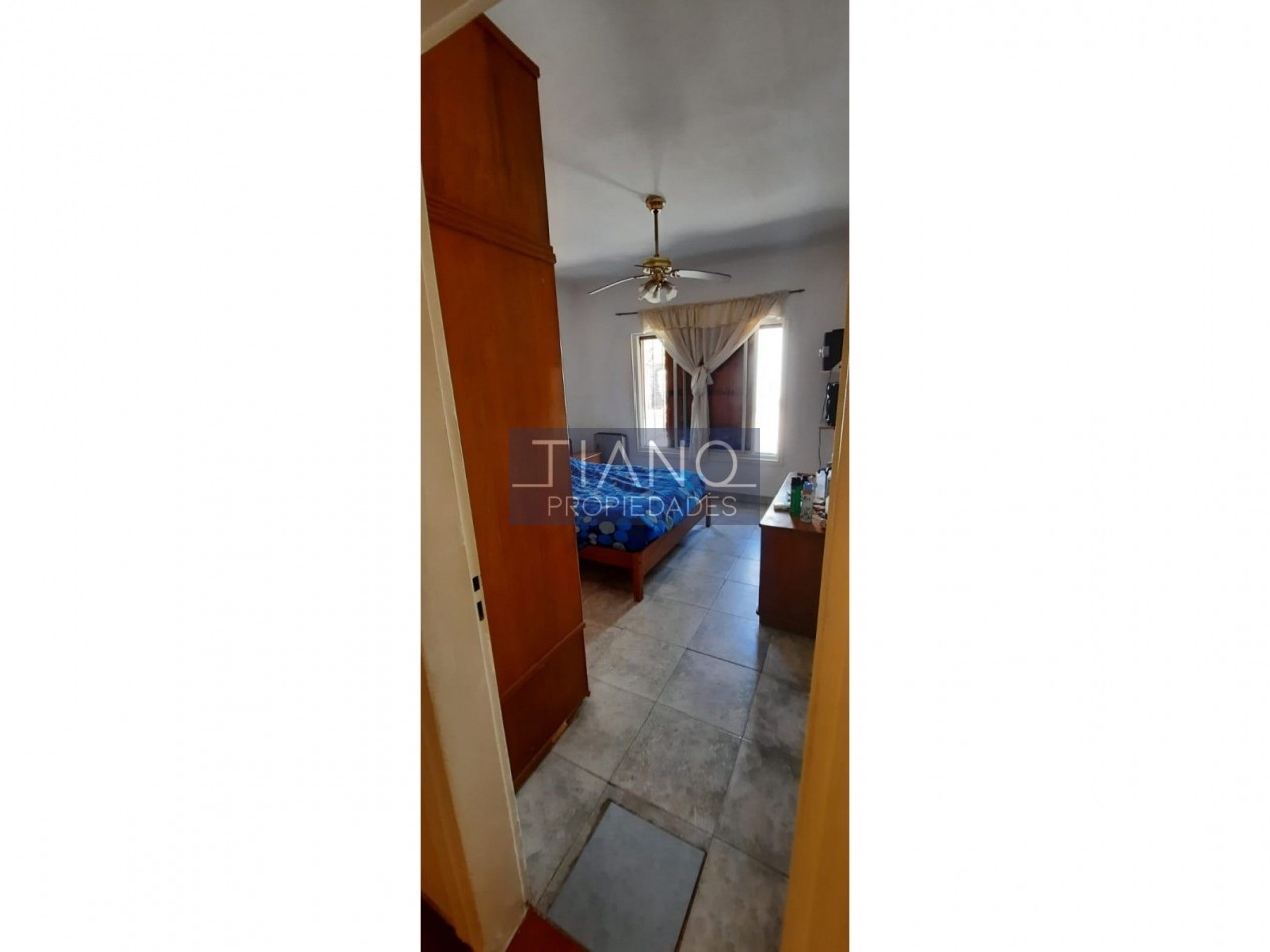 CASA EN 2 PLANTAS + DEPARTAMENTO 3 AMB - APTO CREDITO
