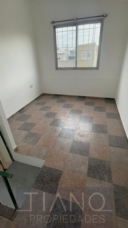 PH 2 AMBIENTES TIPO DUPLEX AL FRENTE - SIN EXPENSAS!