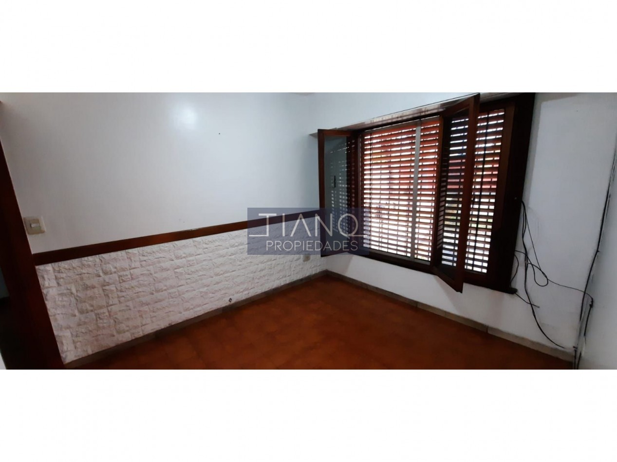 Casa 3 ambientes con terraza