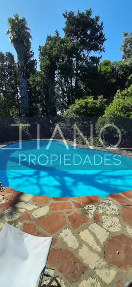 Arbolada casa de campo