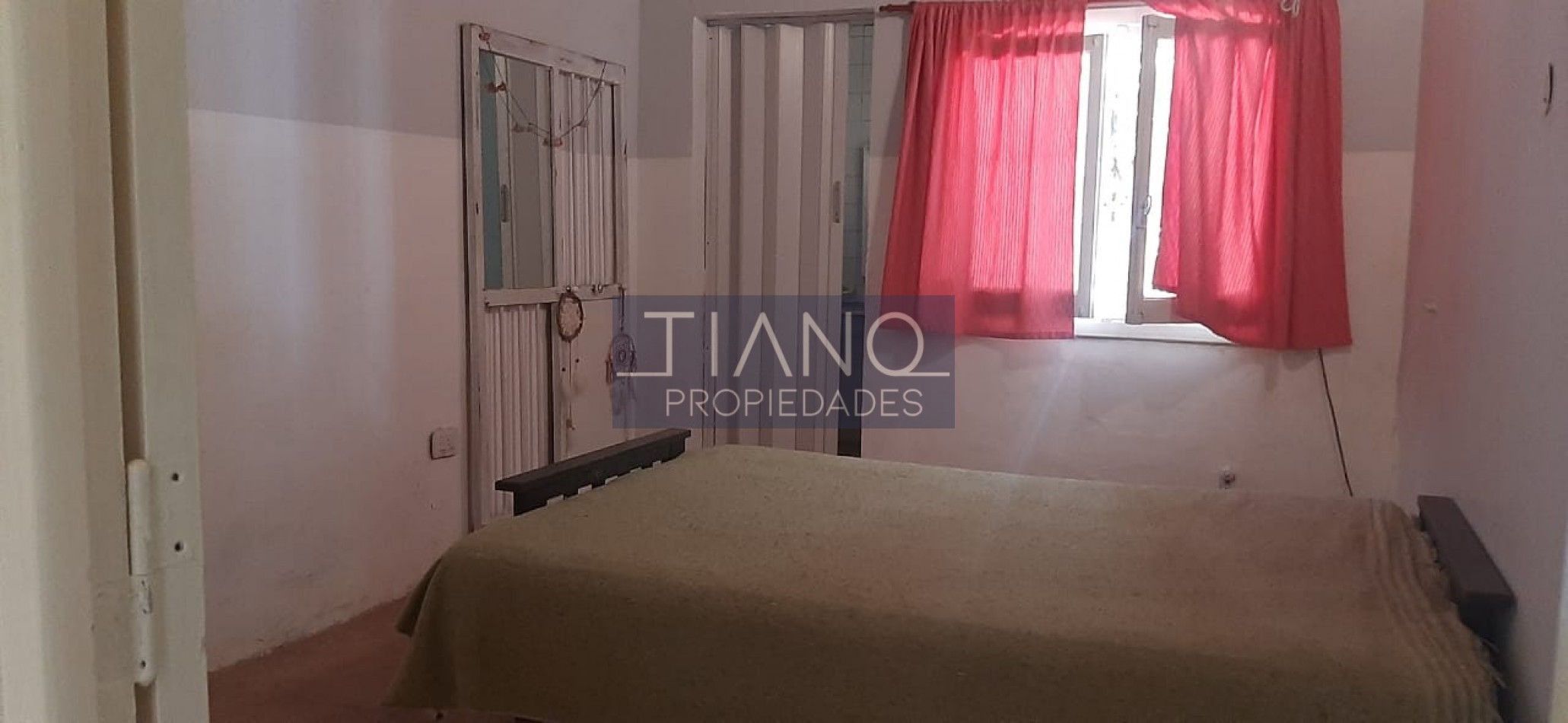 Arbolada casa de campo