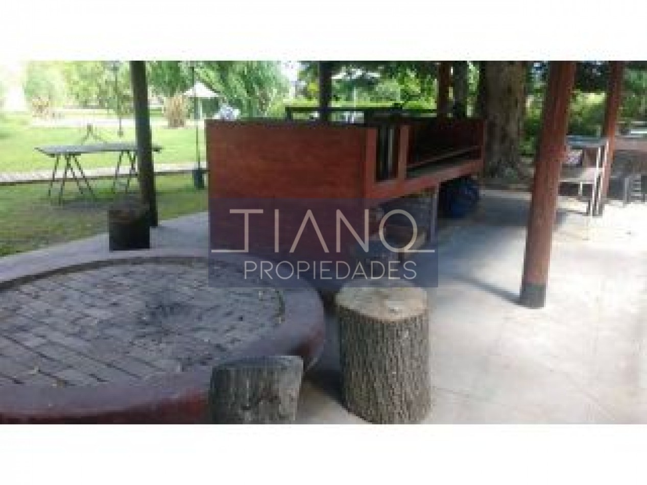 Casaquinta - Relax Total - Eventos De Dia- SALON DE FIESTA