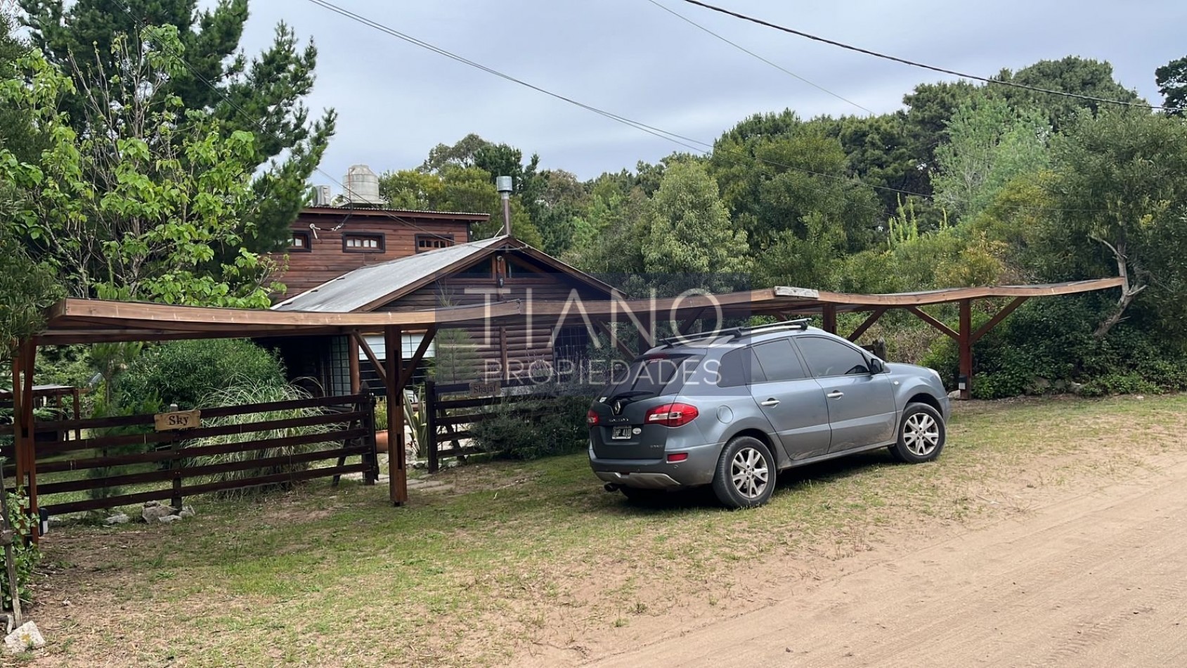 CABAÑAS EN MAR AZUL