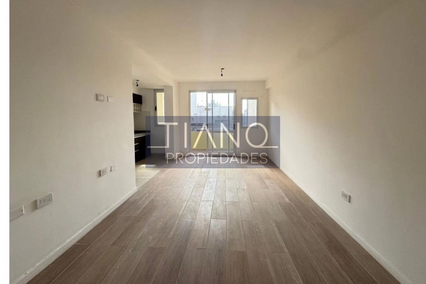 MONOAMBIENTE A ESTRENAR EN LANUSITA - APTO PROFESIONAL