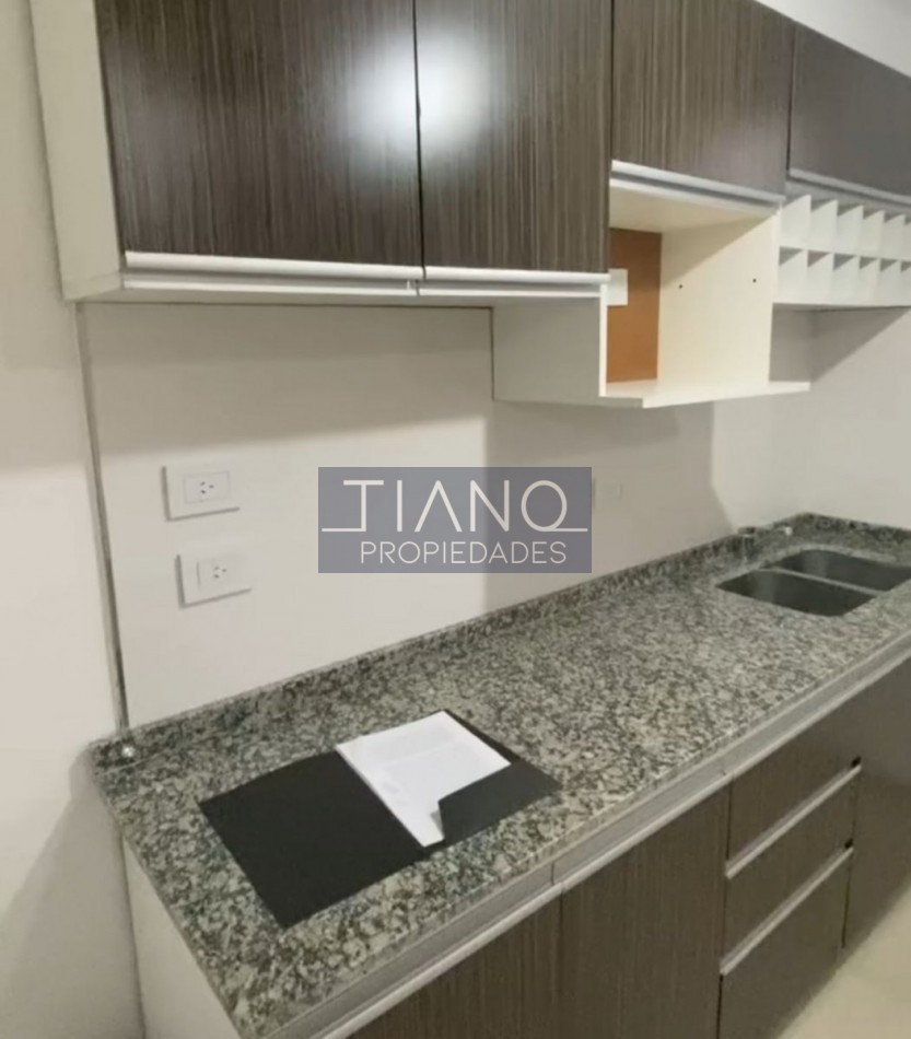 MONOAMBIENTE A ESTRENAR EN LANUSITA - APTO PROFESIONAL  COCHERA DESCUBIERTA