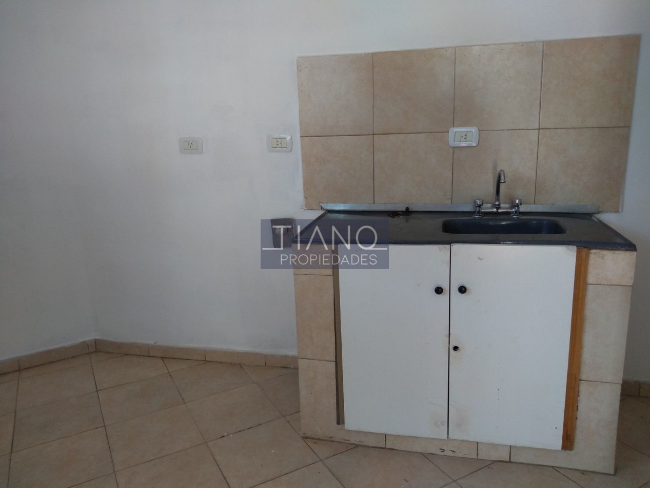  ALQUILER - PH 2AMBIENTES PLANTA ALTA CON PATIO