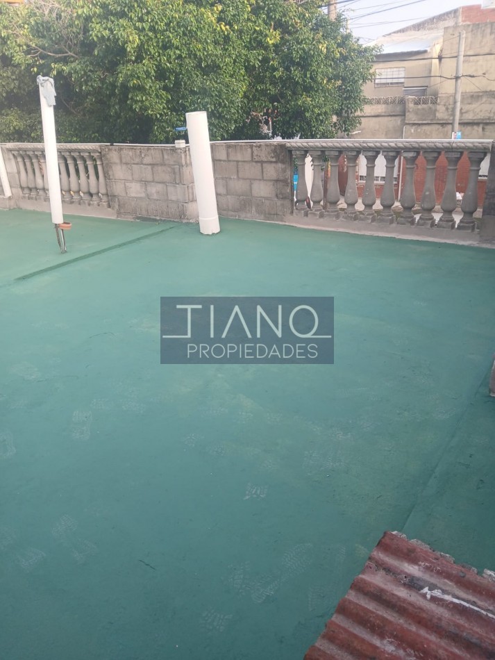 MONOAMBIENTE CON AMPLIA TERRAZA