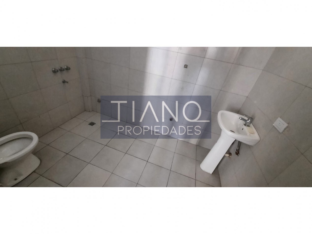 CASA EN 2 PLANTAS - APTO CREDITO