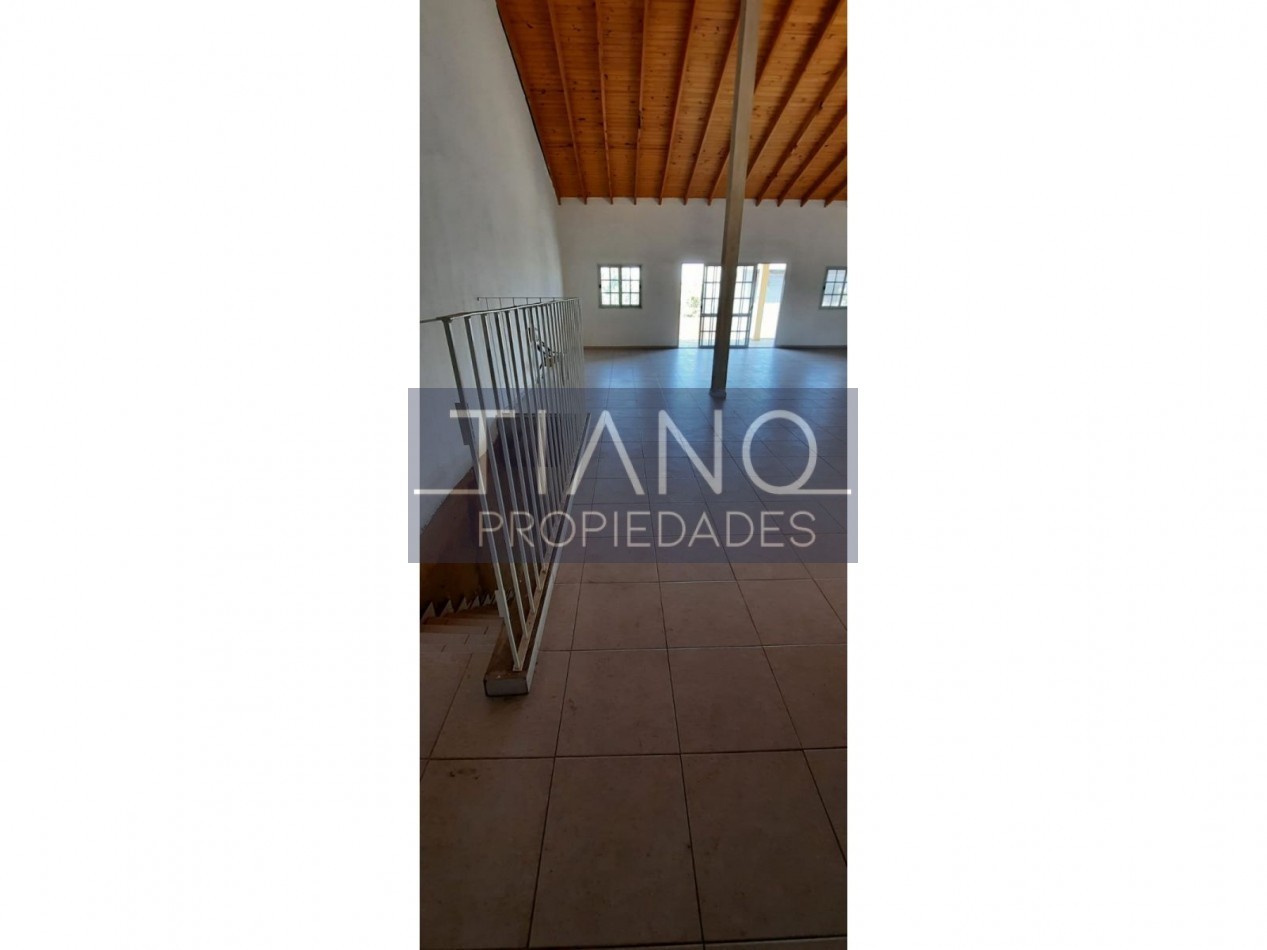 CASA EN 2 PLANTAS - APTO CREDITO