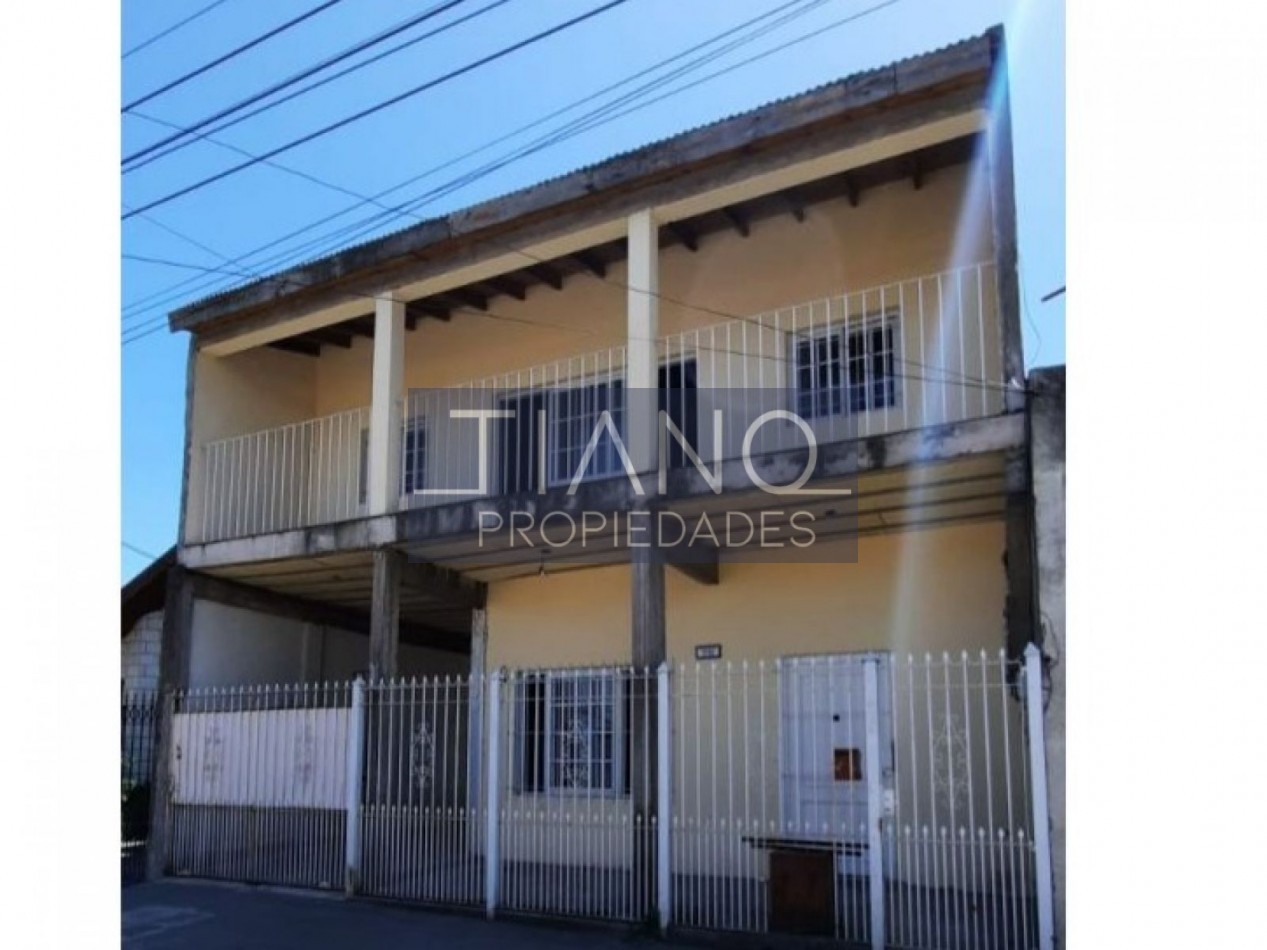 CASA EN 2 PLANTAS - APTO CREDITO