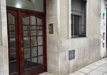 Departamento 2 ambientes A MEDIA CUADRA DE FACULTAD MEDICINA